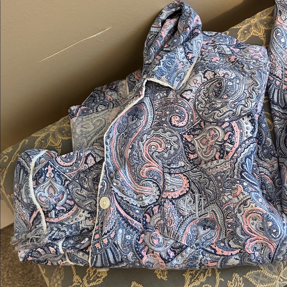 Ralph Lauren PJs Blue and Pink Paisley Pajama Set - Picture 3 of 11